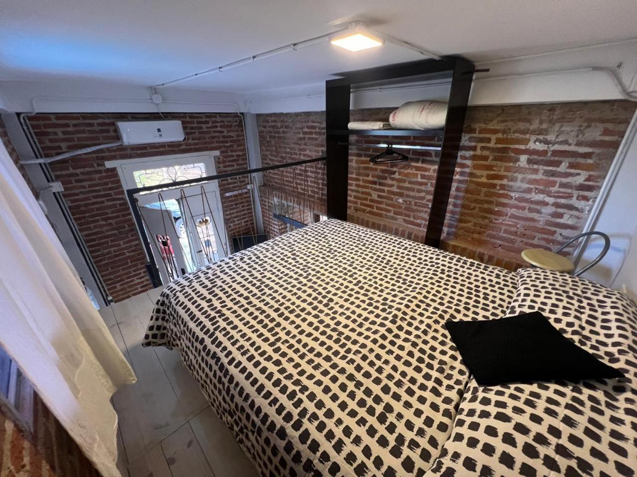 Monica'S Apartments Canning Bagian luar foto